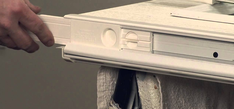 aluminum storefront door repair Hunters Creek